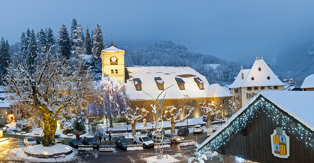 samoens-village-in-haute-savoie-ski-resort-and-village-haut-giffre