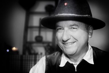 Teller of the legends of Haut-Giffre