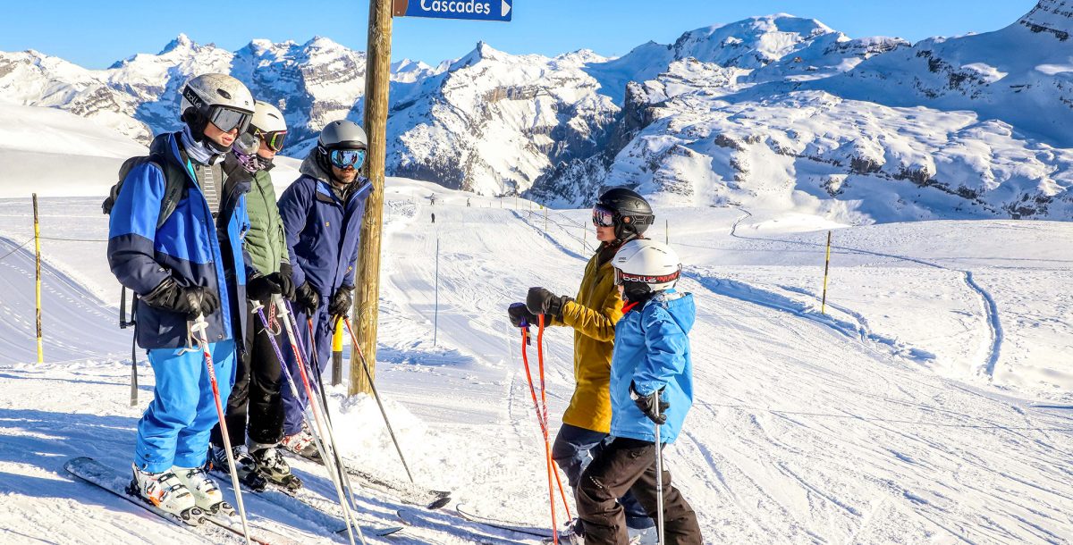 Me, the Cascades piste and my new pair of skis!