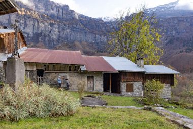 What to do in Haut-Giffre in autumn?