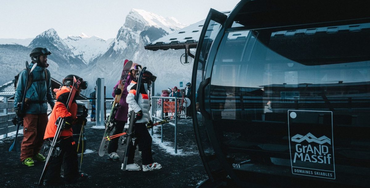 Alpine ski area Grand Massif: practical guide for skiing & snowboarding