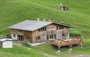 Refuge de Golèse (unmarked snowshoe itinerary)