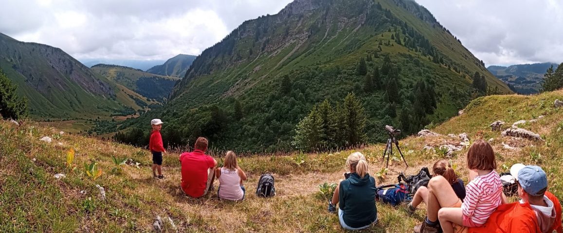 Picnic day with marmots and chamois_Taninges