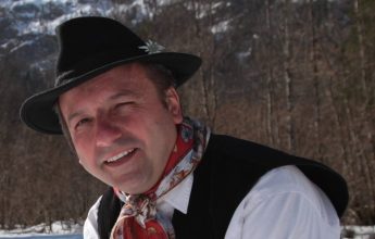 Winter storytelling walk