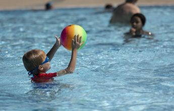 Samoëns swimming pool