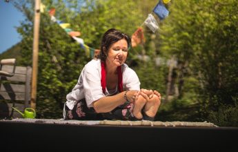 Hatha yoga at Lac Bleu