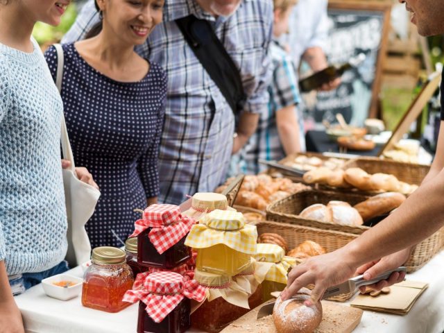 Farmers’ Night Market_Morillon