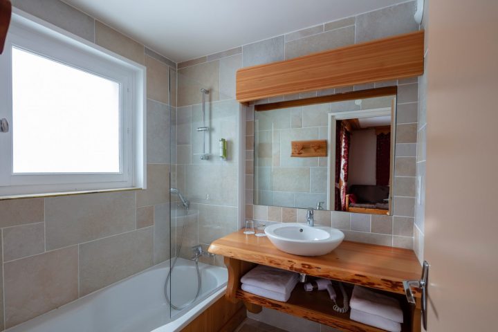 Bathroom double room annexe building